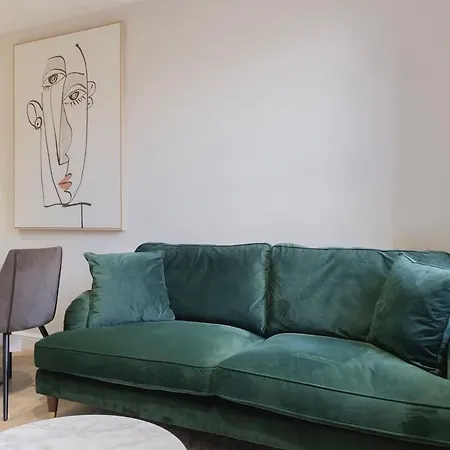 Stylish 2-bedroom In Leeds Centre Ideal For Families Or Groups Apartment